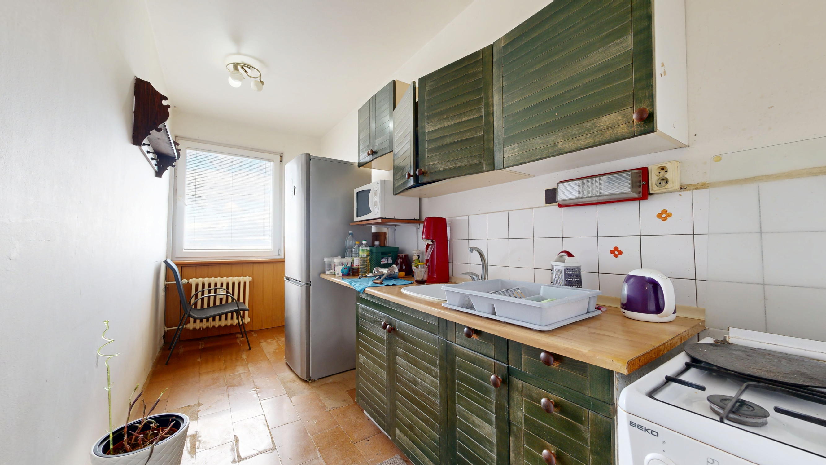 REZERVOVANÉ!Na predaj:3izb. byt-ideálny na rekonštrukciu podľa vlastných predstáv