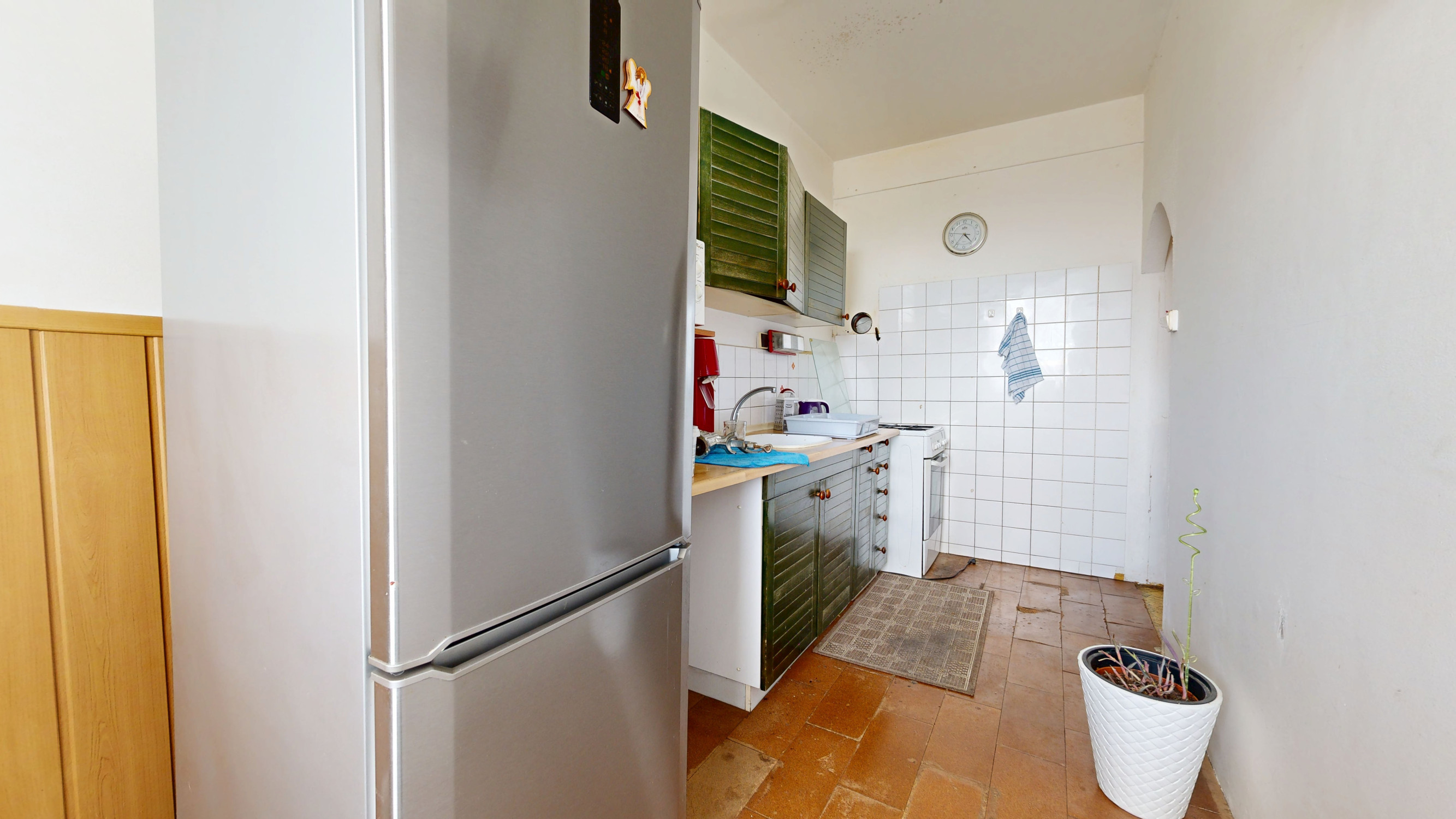 REZERVOVANÉ!Na predaj:3izb. byt-ideálny na rekonštrukciu podľa vlastných predstáv