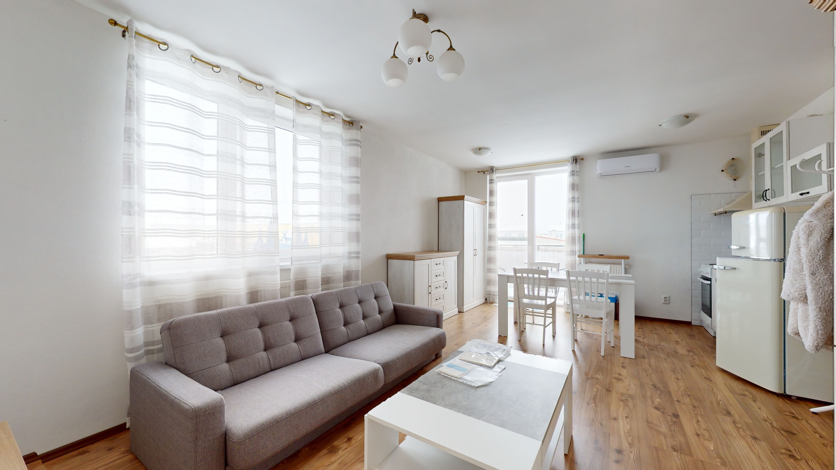 🛋️ Na prenájom: Útulný 1,5-izbový byt s balkónom a 2 parkovacími miestami - Biely Kostol