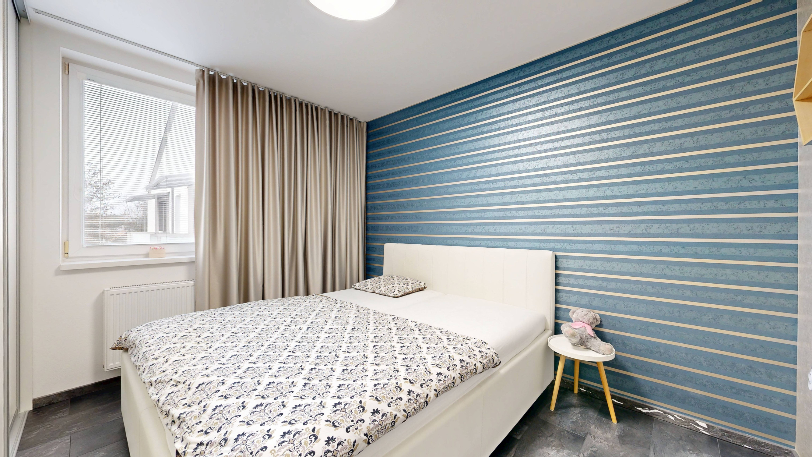 Prenájom 2-izbového bytu s parkovaním – Suchá nad Parnou