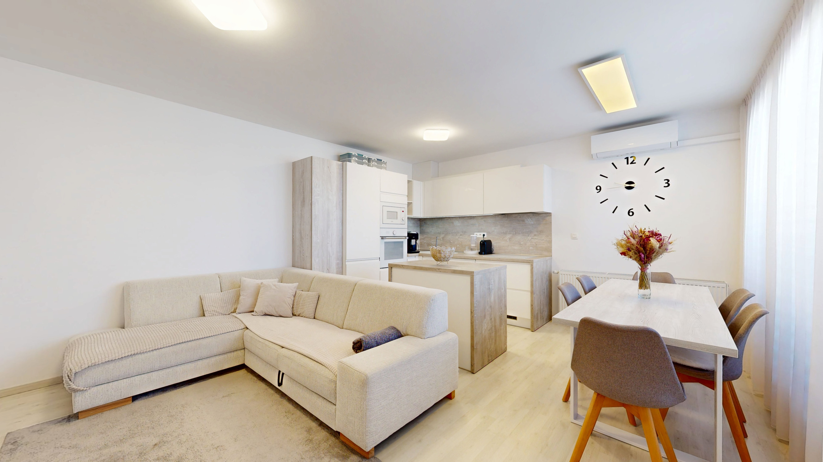 Predaj - Priestranný 3-izbový byt s veľkým L balkónom v Arboria Park