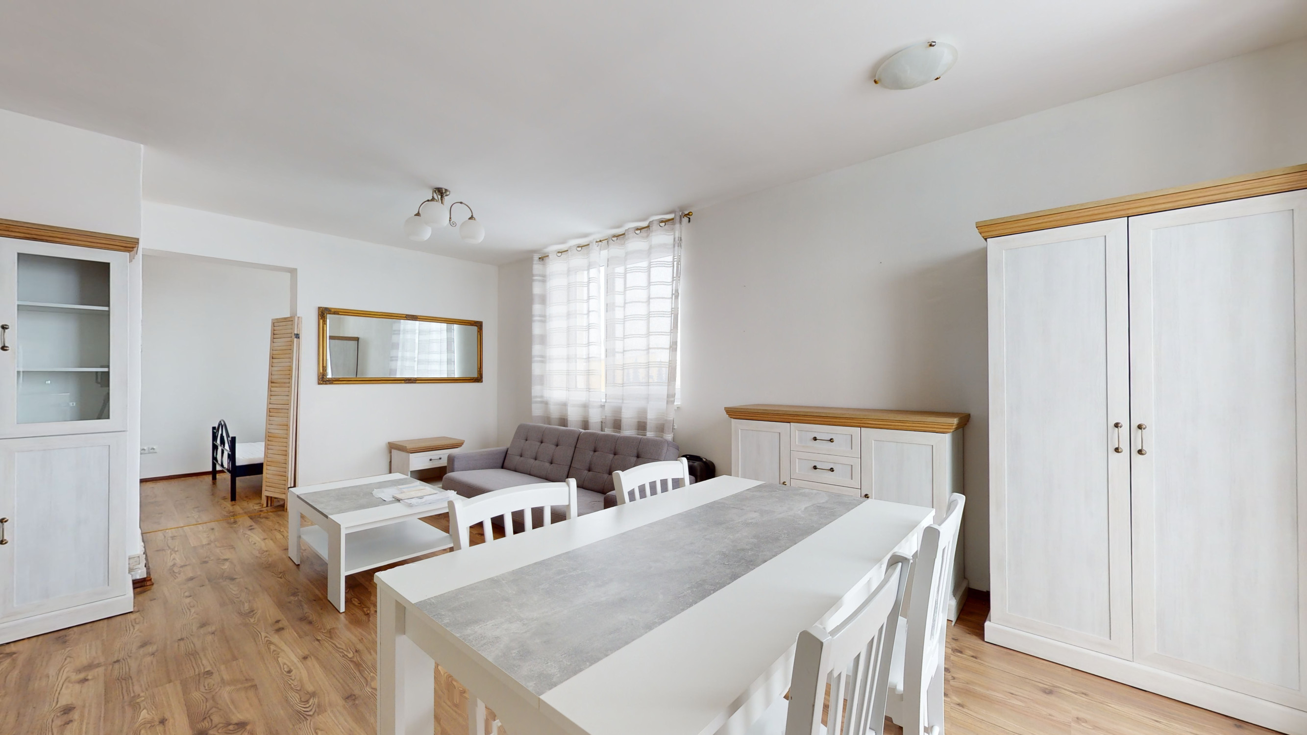 🛋️ Na prenájom: Útulný 1,5-izbový byt s balkónom a 2 parkovacími miestami - Biely Kostol