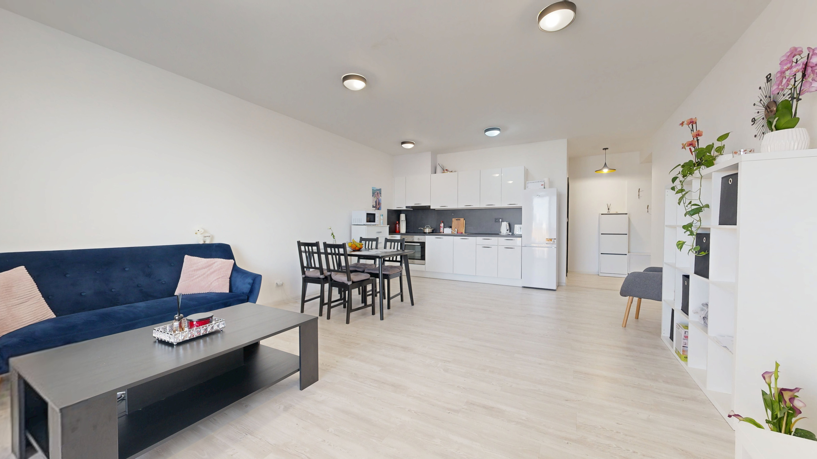 Na predaj: priestranný 3izb byt s balkónom–Mikovíniho ulica