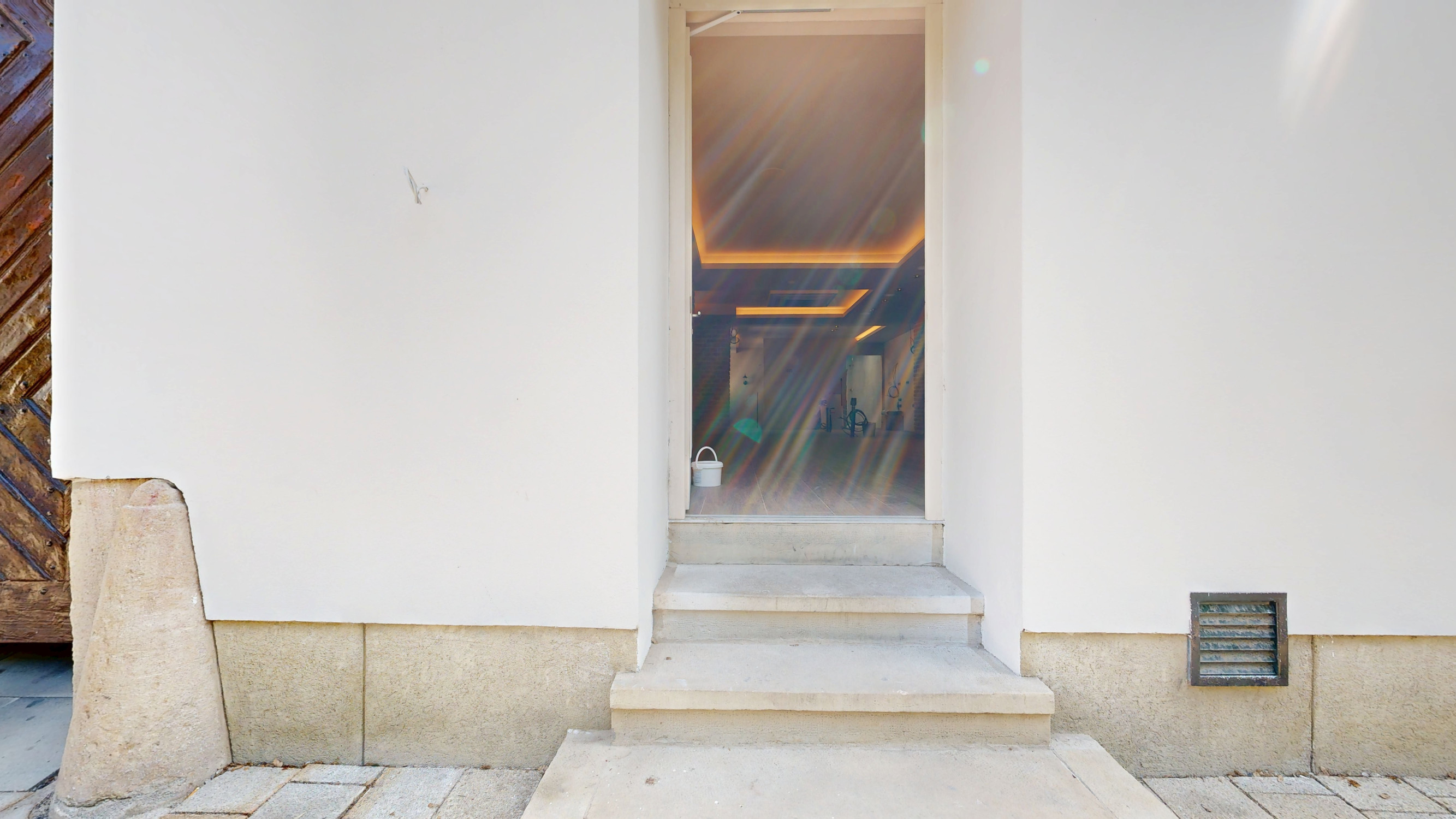 Obchodný priestor v centre Trnavy – novozrekonštruovaný s historickou atmosférou