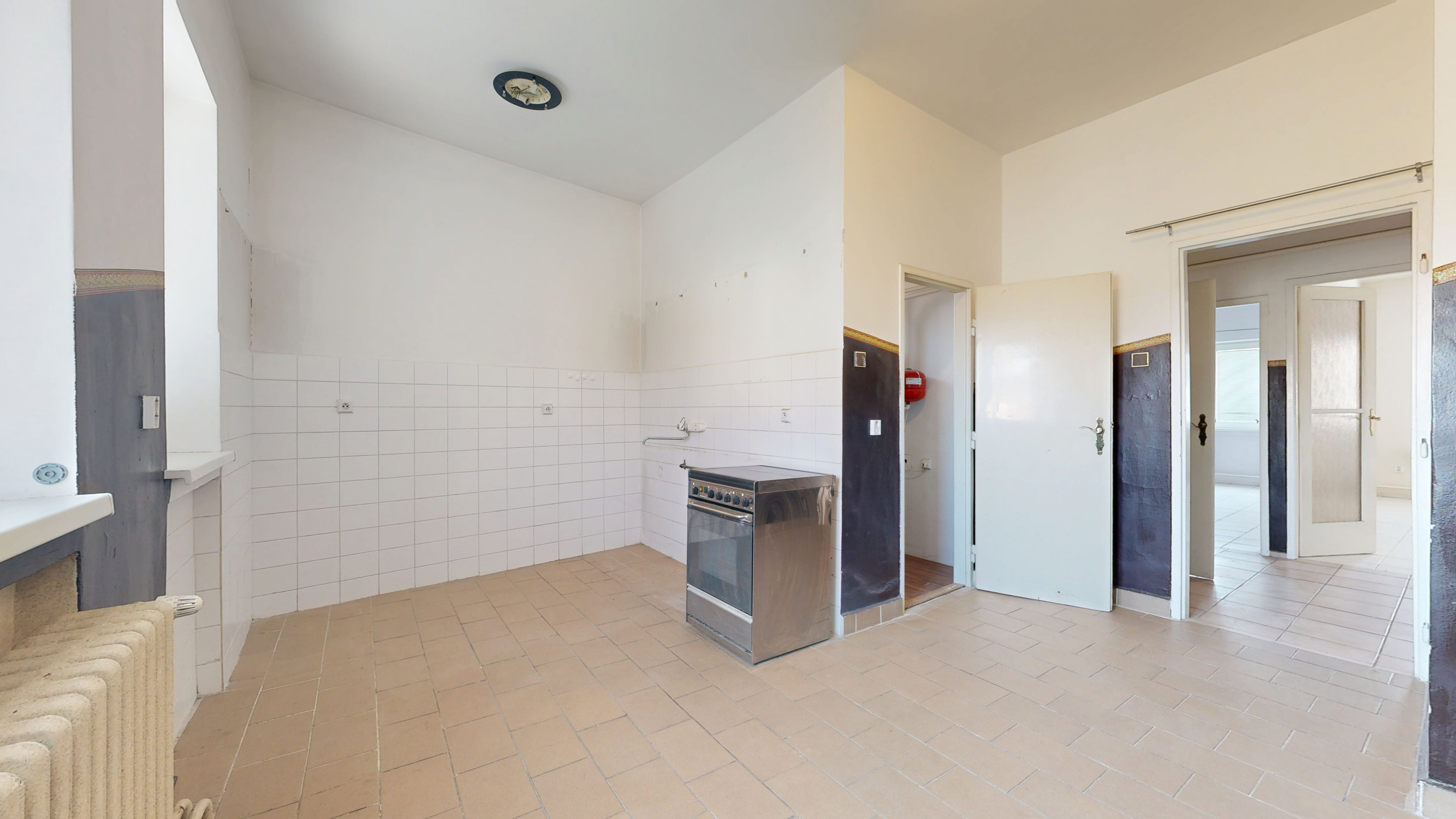 PREDAJ | 3-izbový byt priamo v srdci Trnavy – skvelý potenciál