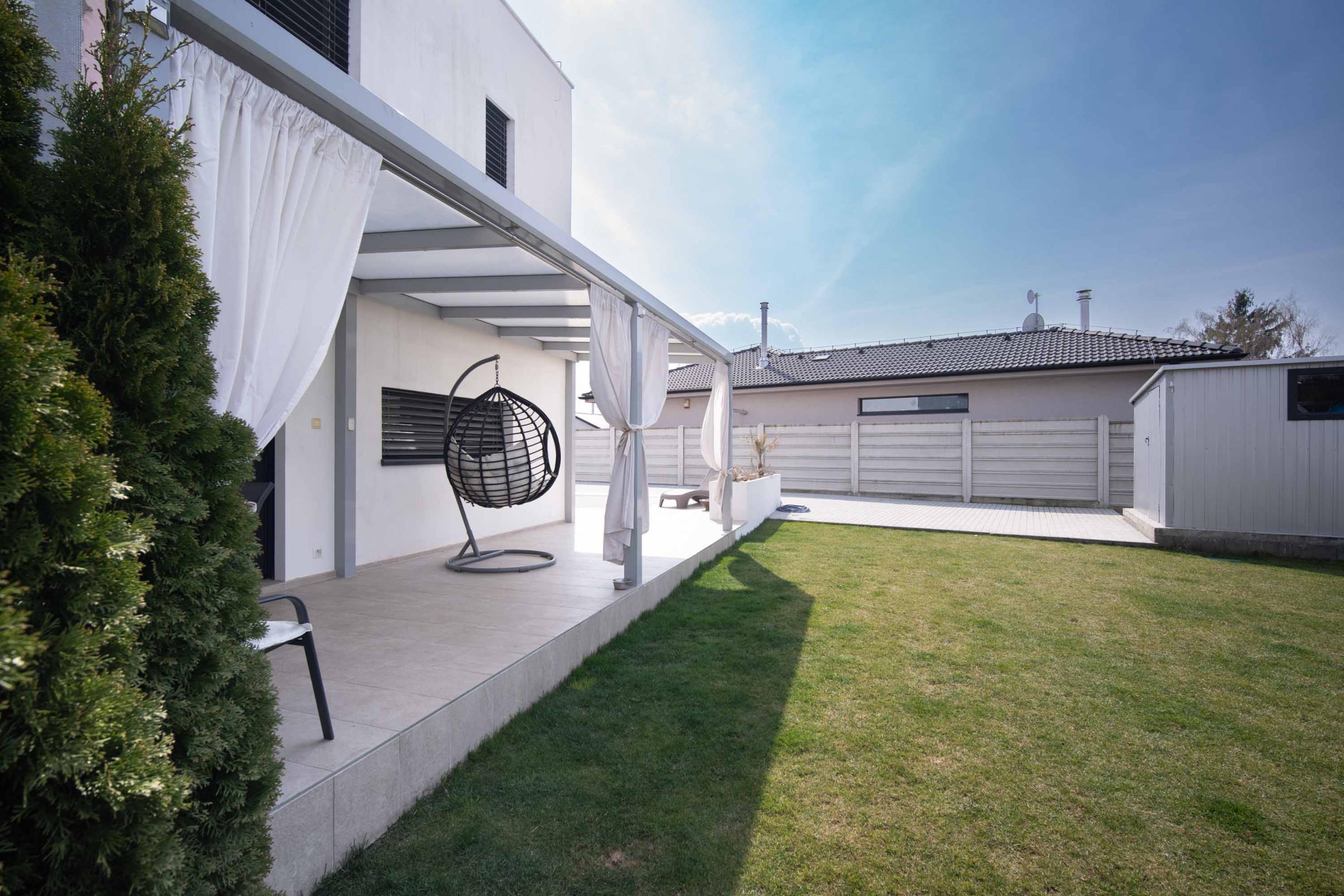 Luxusný 5izb pasívny RD s bazénom v obci Trstín–Malé Karpaty