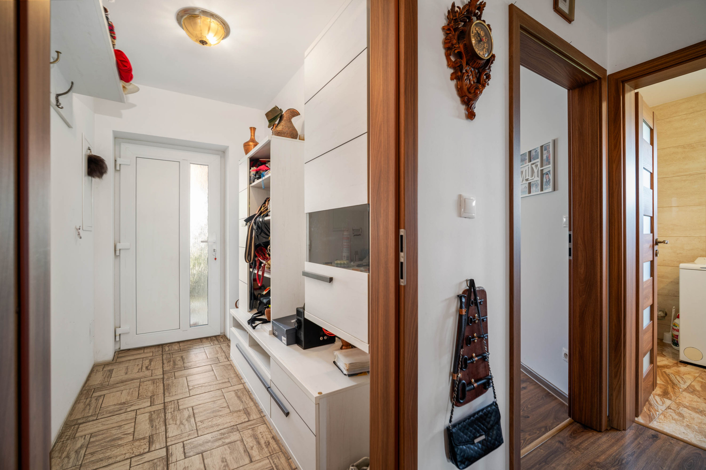 NOVOSTAVBA V DOLNÝCH OREŠANOCH