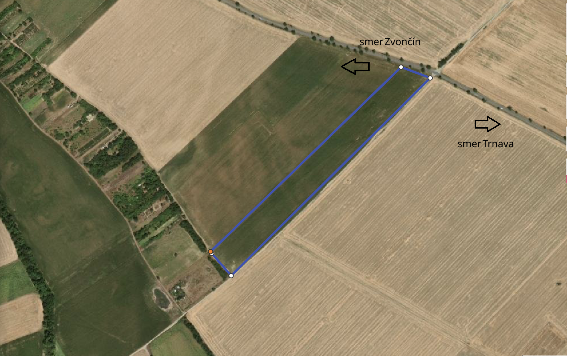 CASMAR RK ponúka na predaj pôdu v katastrálnom území Zvončín popri asfaltovej ceste