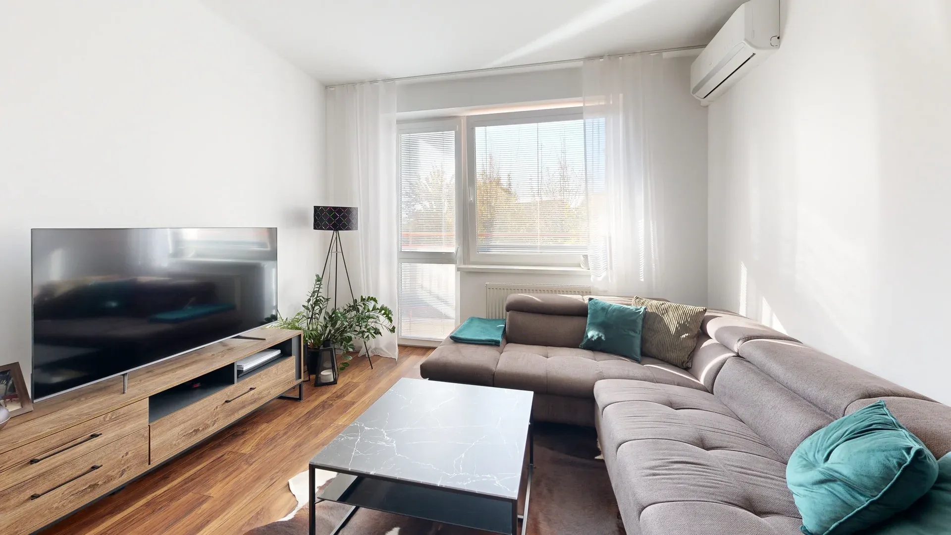 Exkluzívne! Klimatizovaný 2izb. byt na prenájom