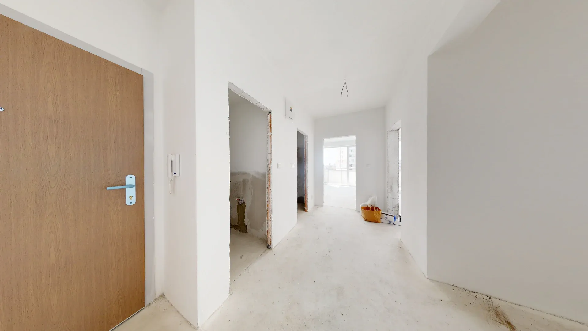 4i byt s 2 terasami a 2 parkovacími miestami