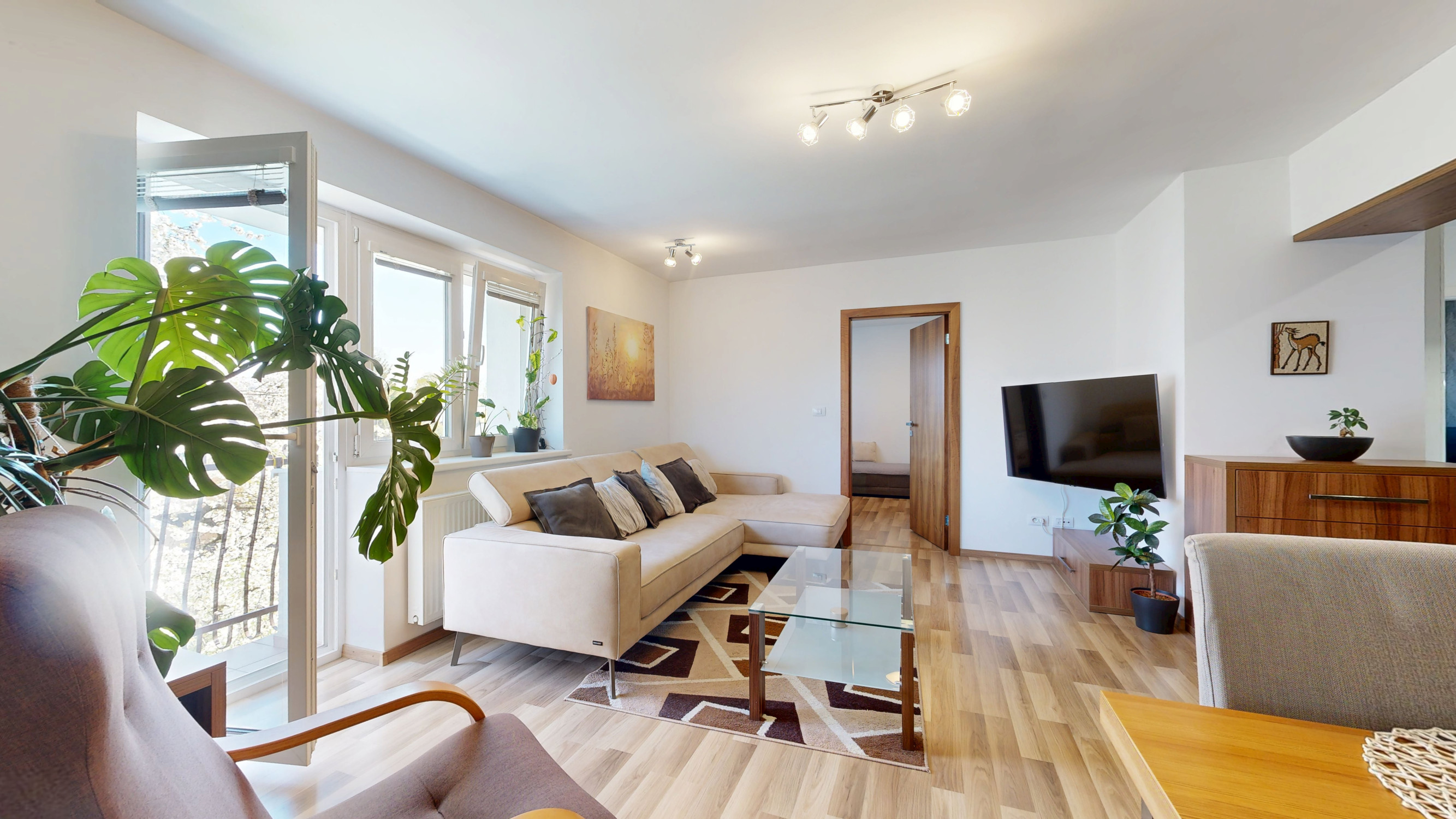 Na predaj 3-izb byt po kompletnej rekonštrukcii-Trnava, ul. F. Urbánka