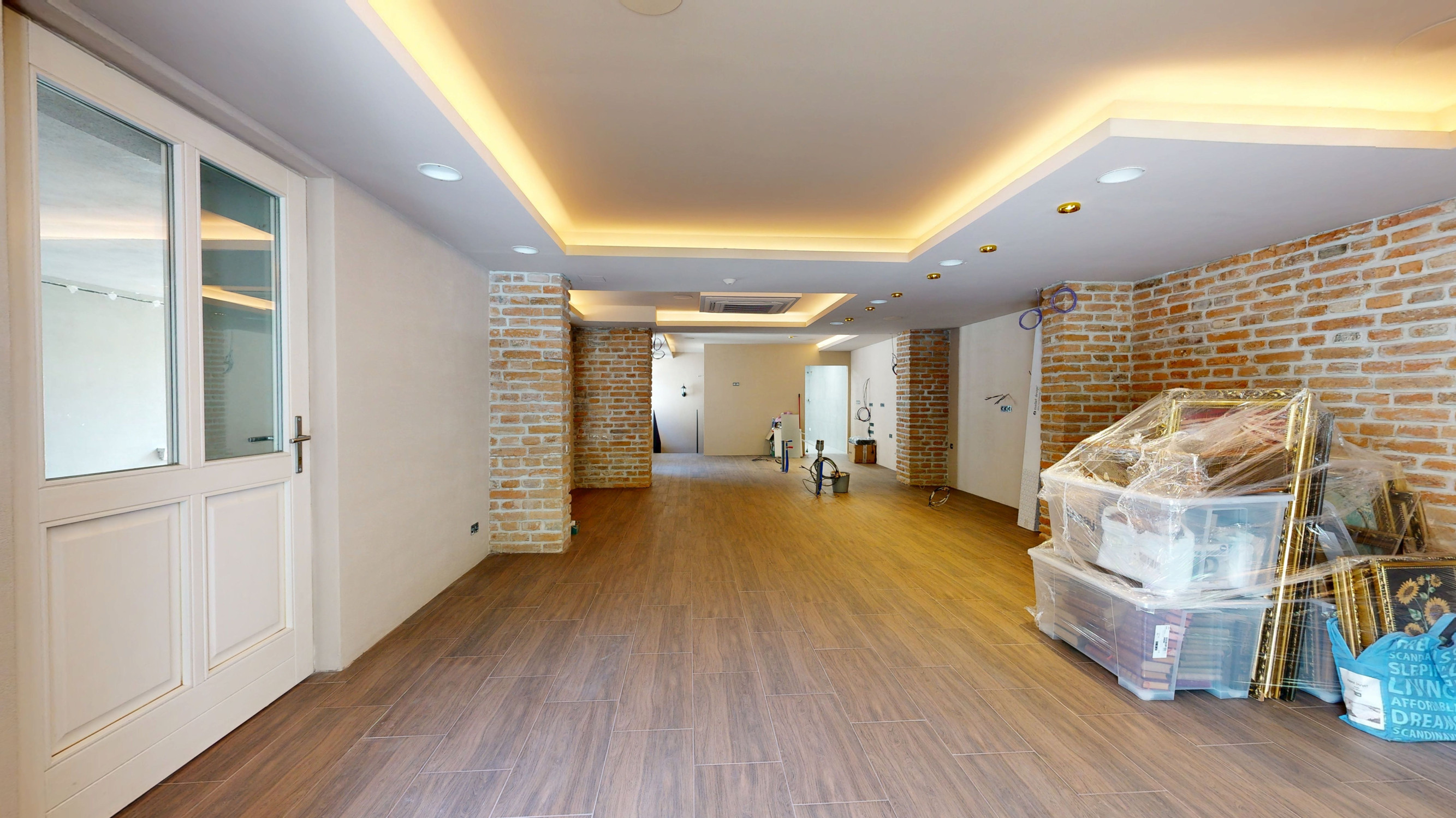 Obchodný priestor s historickou pivnicou v centre Trnavy – po rekonštrukcii, s jedinečnou atmosférou