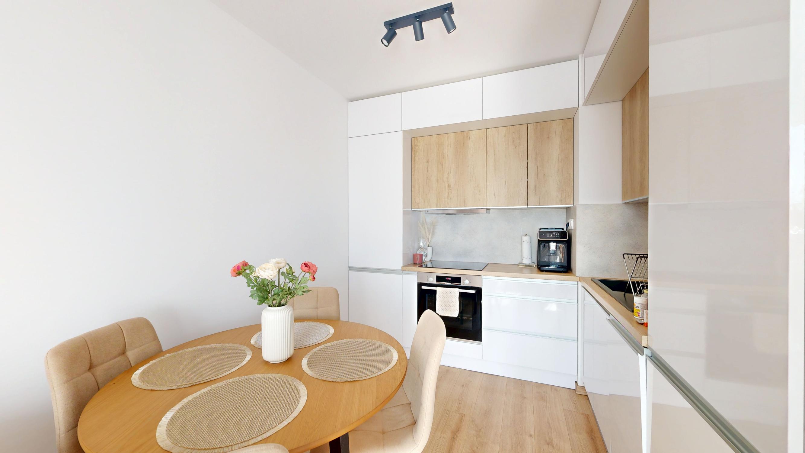 Voľný od 1.6. 2026 - prenájom dvojizbového bytu v novostavbe Prúdy