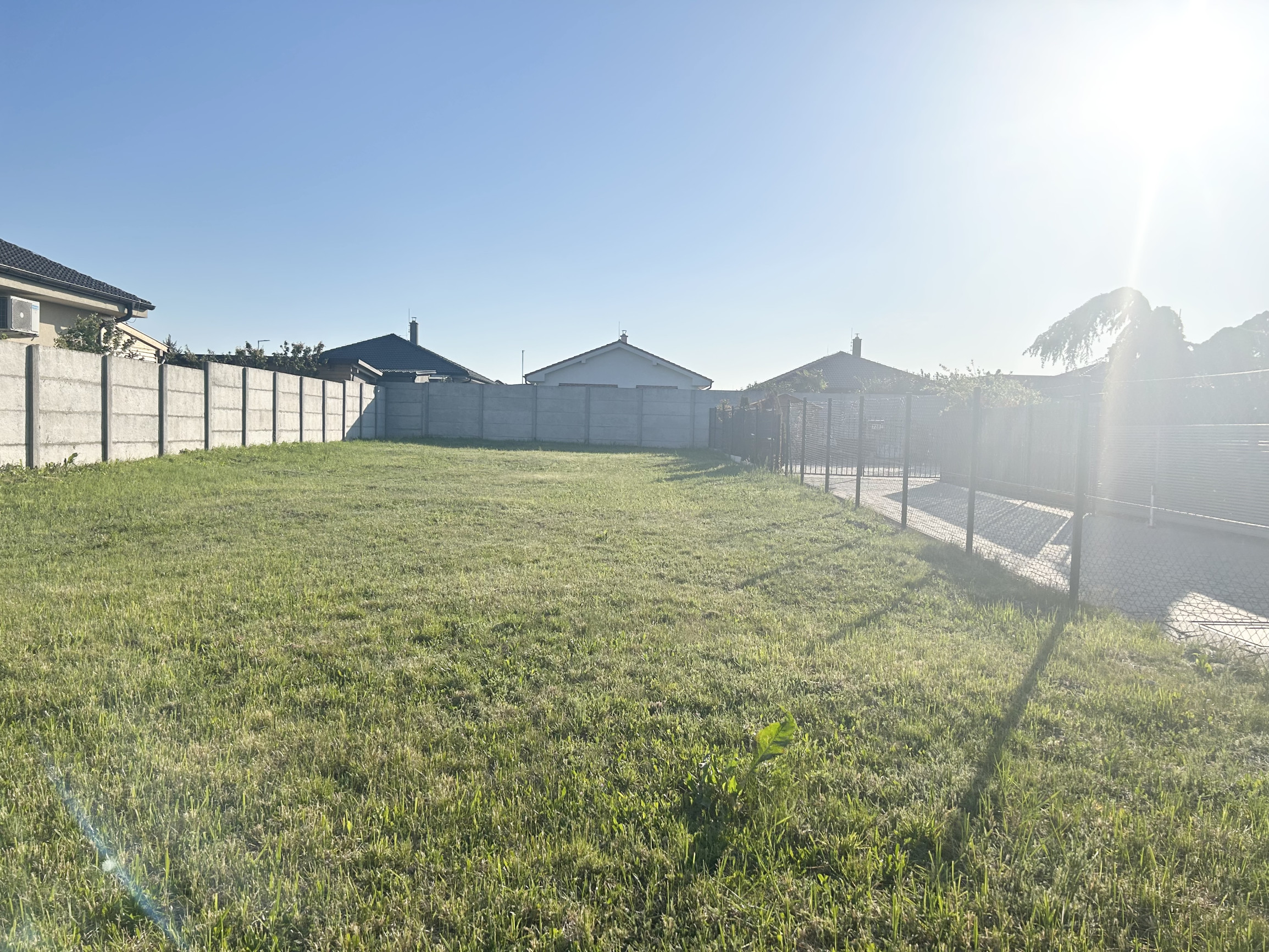 Slnečný stavebný pozemok v Majcichove