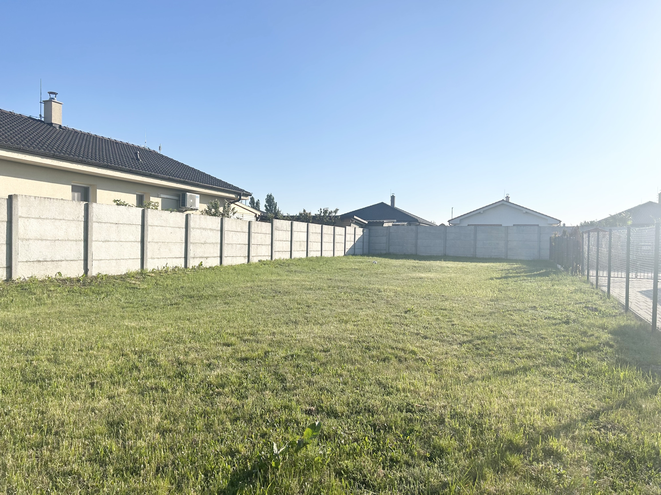 Slnečný stavebný pozemok v Majcichove