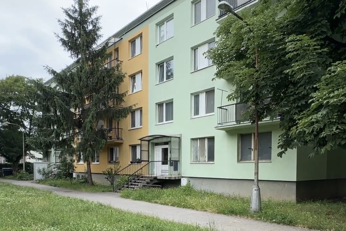 Pripravujeme do predaja: Kompletne zrekonštruovaný 2-izbový byt v top lokalite Piešťan (Teplická ul.)