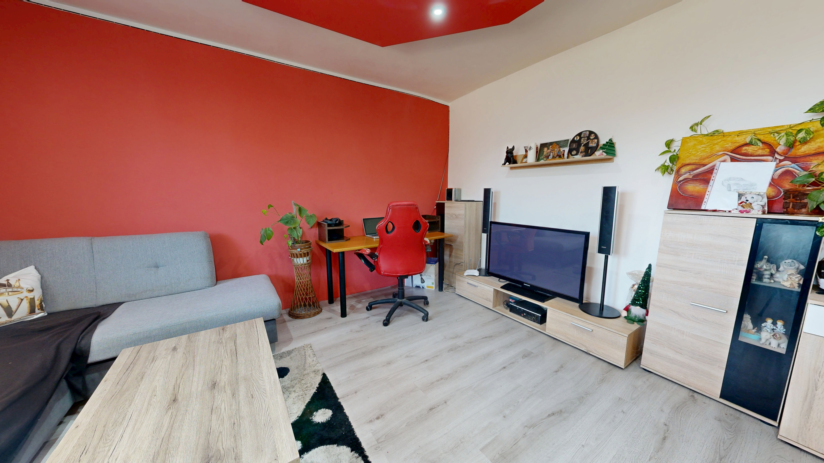 RD s veľkým pozemkom 2380m2 v Dolných Salibách