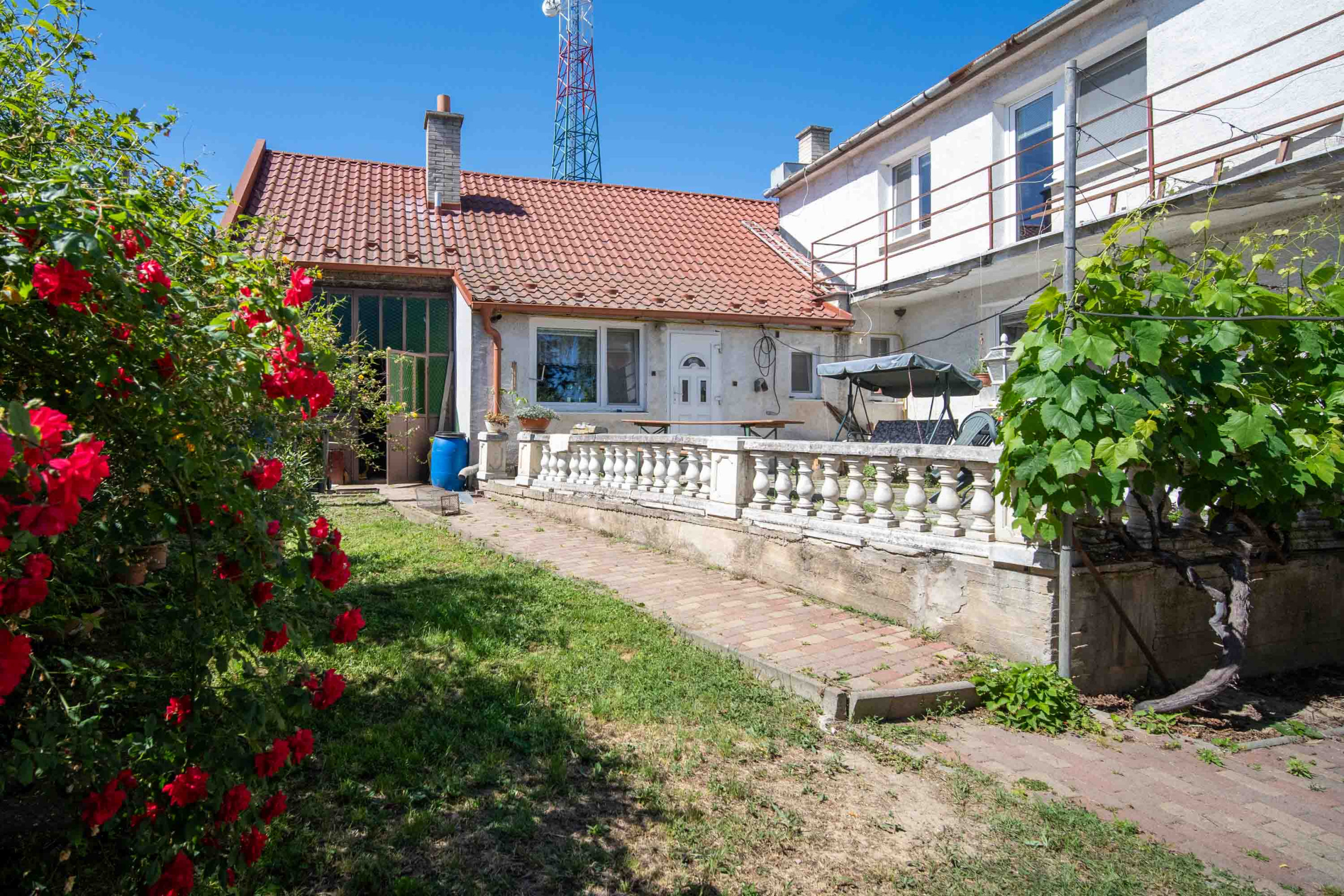 Na predaj: 7izb RD – Suchá nad Parnou