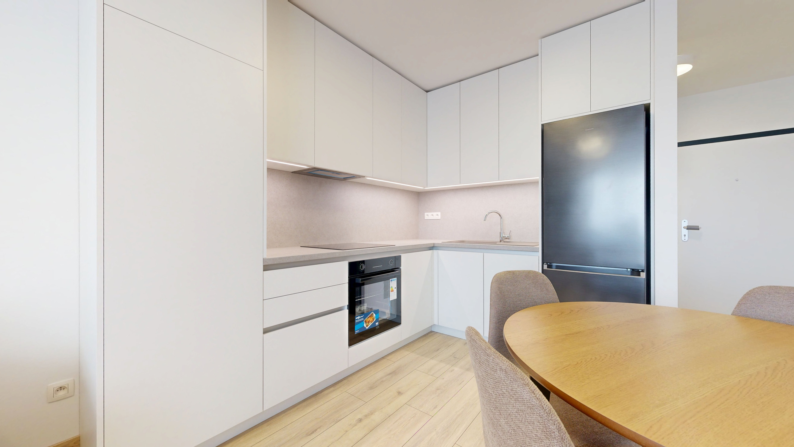 🏡 NA PRENÁJOM | Moderný 2-izbový byt s garážovým státím v Arborii