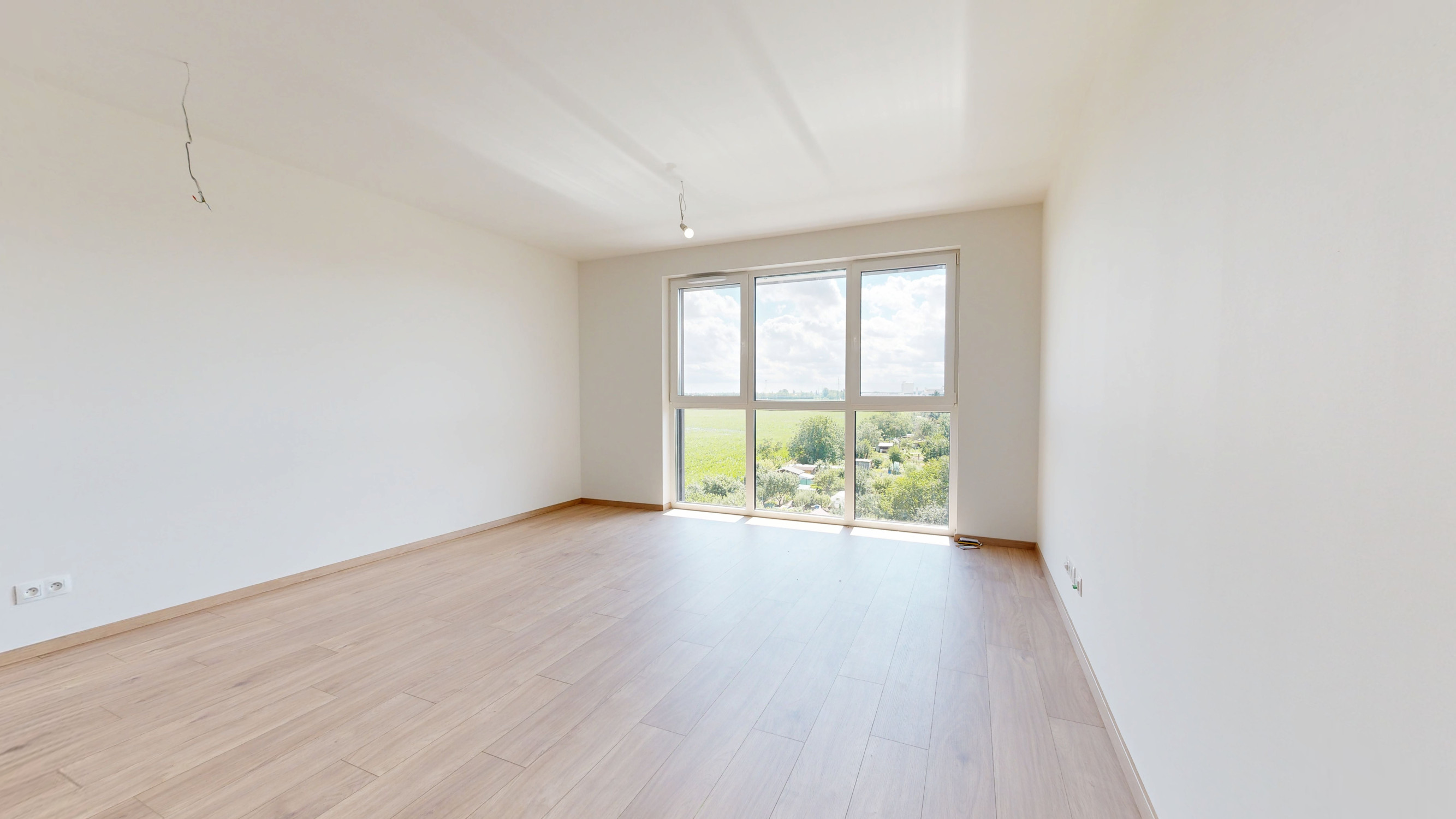 Moderný 2-izbový byt s parkovaním a panoramatickým výhľadom – Púpavy pri Aleji, ul. Gen. Goliana