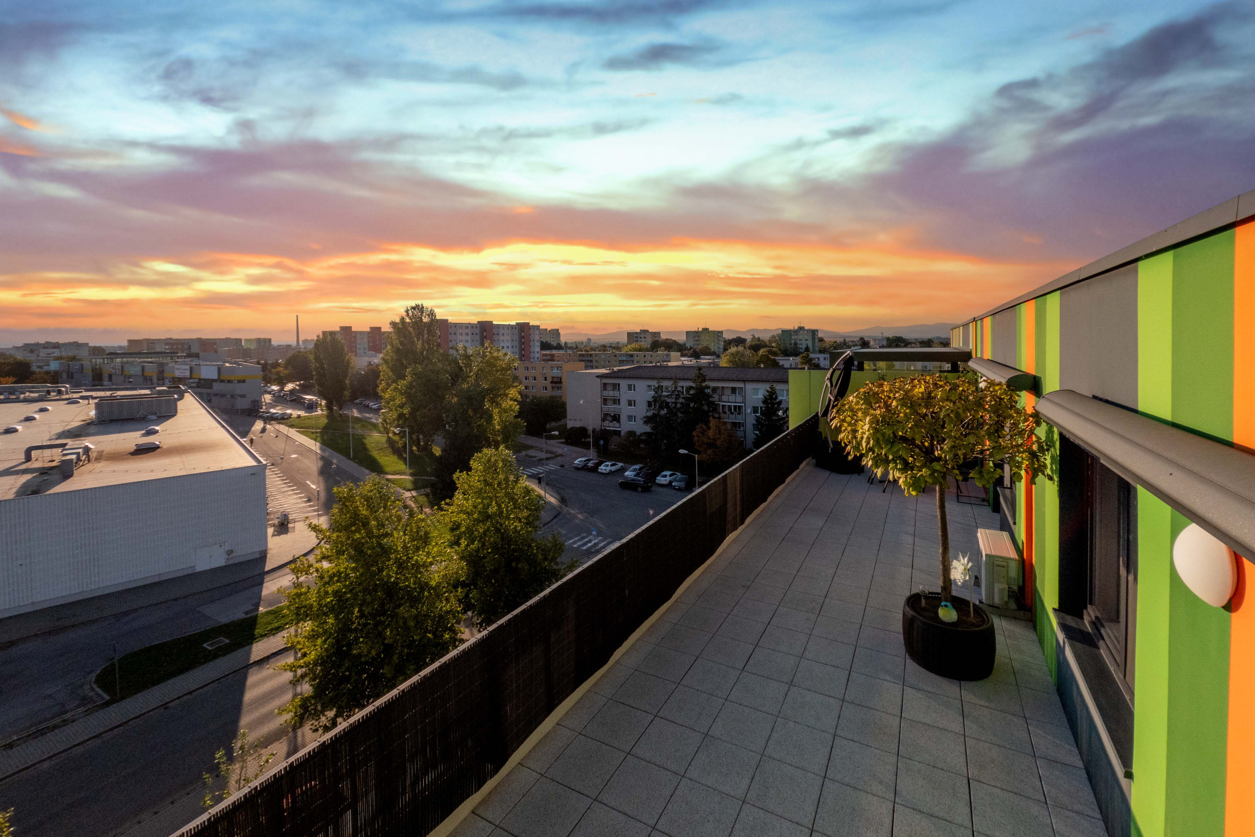 🏡 Na predaj výnimočný 3-izbový byt s terasou v obľúbenej lokalite ARBORIA Trnava