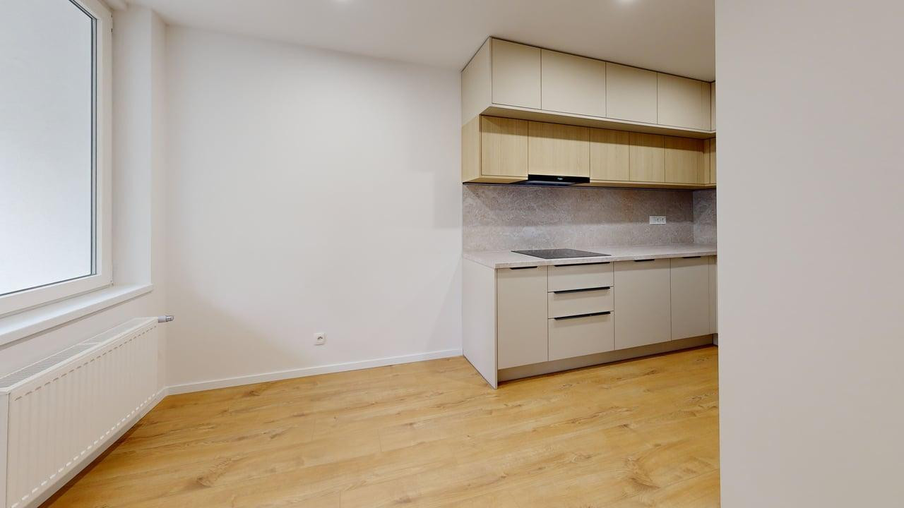 ELEGANTNÝ 4-IZBOVÝ BYT PO KOMPLETNEJ REKONŠTRUKCII na Špačinskej ulici v Trnave