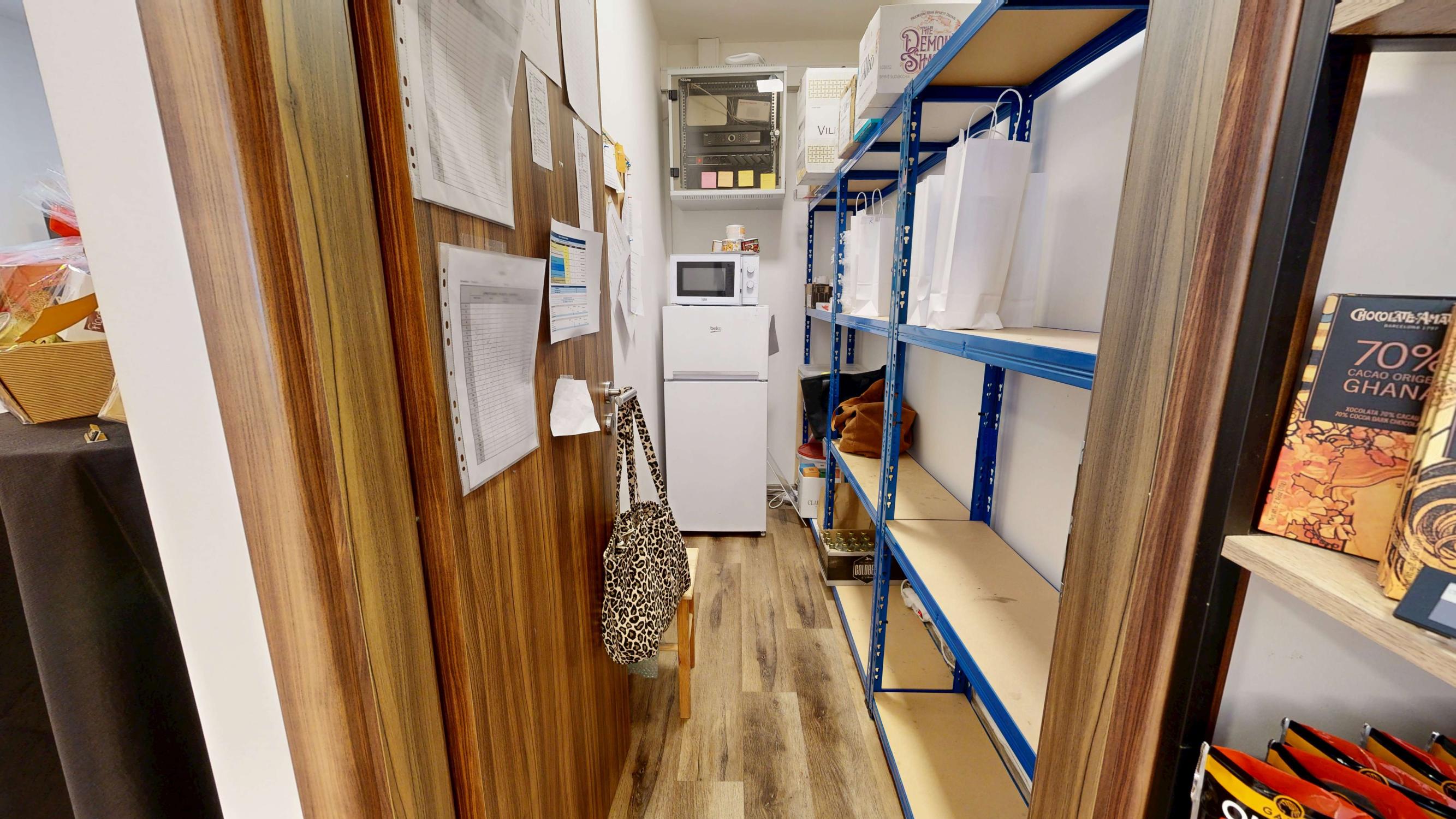 Predaj obchodného priestoru v historickom centre Trnavy – Halenárska ulica