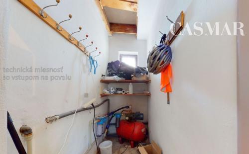 na predaj rodinný dom v obci ostrov pri Piešťanoch