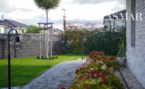 REZERVOVANE! Exkluzívna novostavba rodinného domu v novovybudovanej lokalite!! Voderady!!