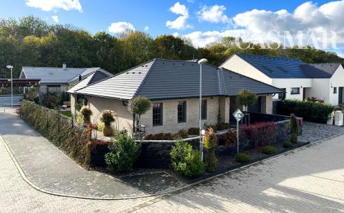 REZERVOVANE! Exkluzívna novostavba rodinného domu v novovybudovanej lokalite!! Voderady!!