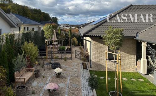 REZERVOVANE! Exkluzívna novostavba rodinného domu v novovybudovanej lokalite!! Voderady!!