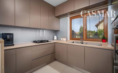 Na predaj 6izb.rod.dom  s garážou vo vyhľadávanej časti Modranky na Lúčnej ulici.