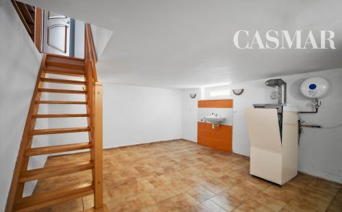 Rezervovaný!! Ponúkame na predaj 2 samostatne stojace domy na jednom pozemku v blízkosti centra mesta Senec!!