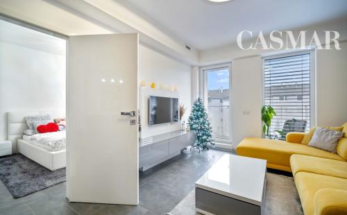 Prenájom. Krásny, zariadený 2 izb.b s garáž.státim.