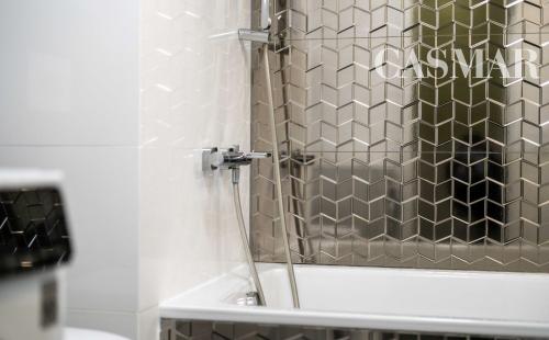 Prenájom. Krásny, zariadený 2 izb.b s garáž.státim.