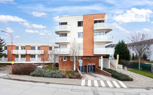 Prenájom. Krásny, zariadený 2 izb.b s garáž.státim.