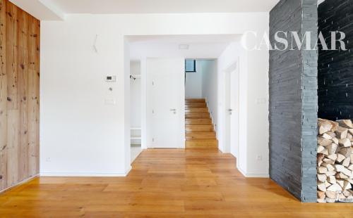 Exkluzívne len u nás 5izb. RD s dvoj-garážou a bazénom