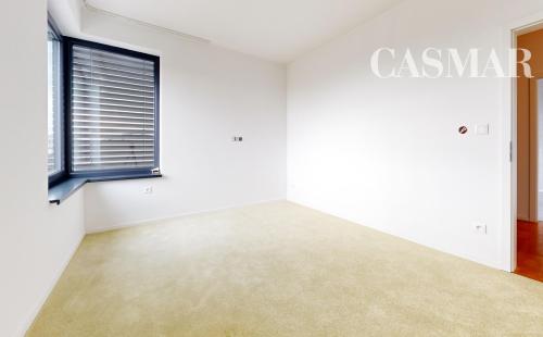 Exkluzívne len u nás 5izb. RD s dvoj-garážou a bazénom