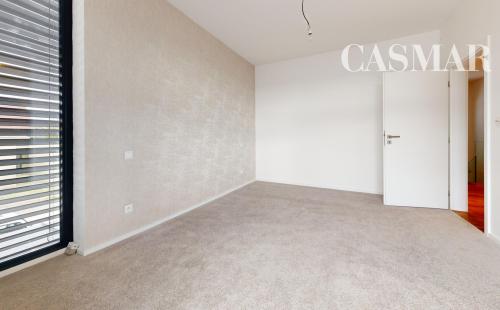 Exkluzívne len u nás 5izb. RD s dvoj-garážou a bazénom