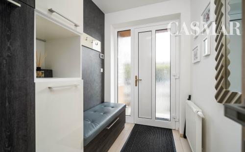 Na predaj pekná NOVOSTAVBA  4izb. rodinného domu s garážou v obci  pri Trnave