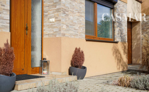 Na predaj pekná NOVOSTAVBA  4izb. rodinného domu s garážou v obci  pri Trnave