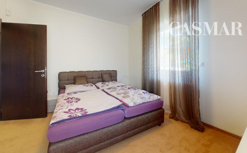 RD na Kopánke s výbornou polohou a krytým bazénom