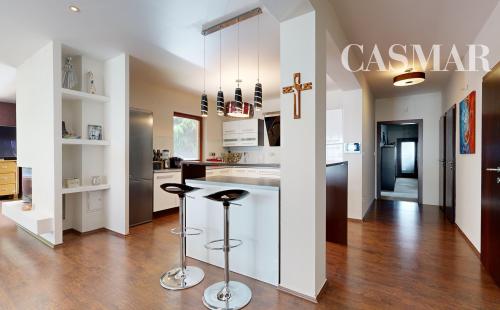 RD na Kopánke s výbornou polohou a krytým bazénom