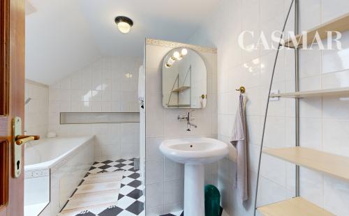 NA PREDAJ RODINNÝ DOM V CENTRE MESTA