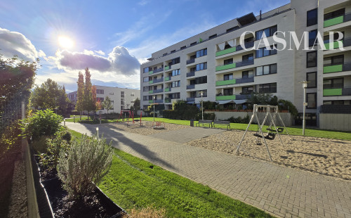 NA PREDAJ. Pekný 2izb.byt s predzáhradkou v obľúbenom projekte Arboria Park.