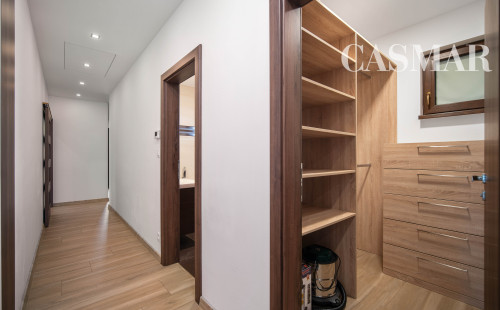 Pekná novostavba RD v krásnom prostredí obce Smolenice!!