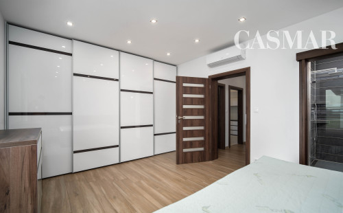 Pekná novostavba RD v krásnom prostredí obce Smolenice!!