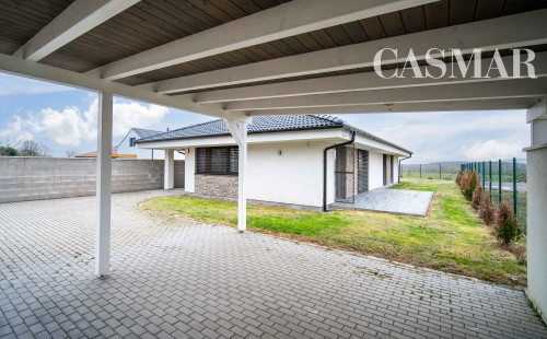 Pekná novostavba RD v krásnom prostredí obce Smolenice!!