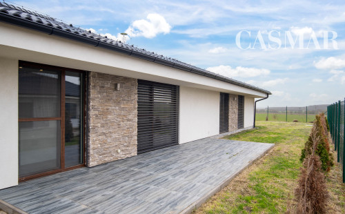 Pekná novostavba RD v krásnom prostredí obce Smolenice!!