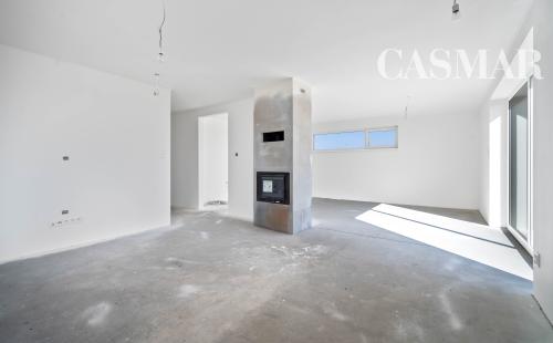 REZERVOVANÉ! Novostavba- Bungalov s pekným výhľadom na Smolenický  zámok!!